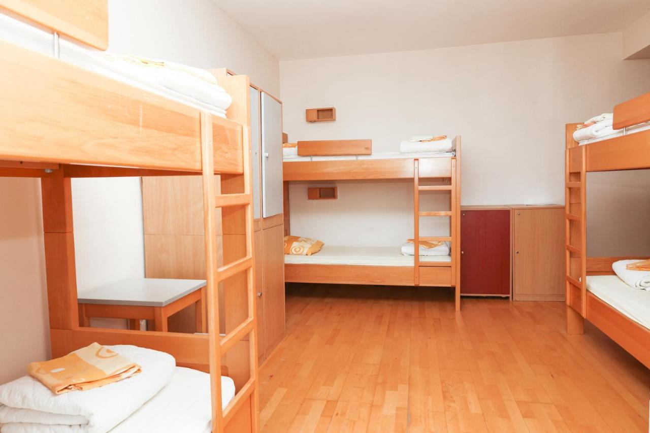 Hi Hostel זאדאר מראה חיצוני תמונה