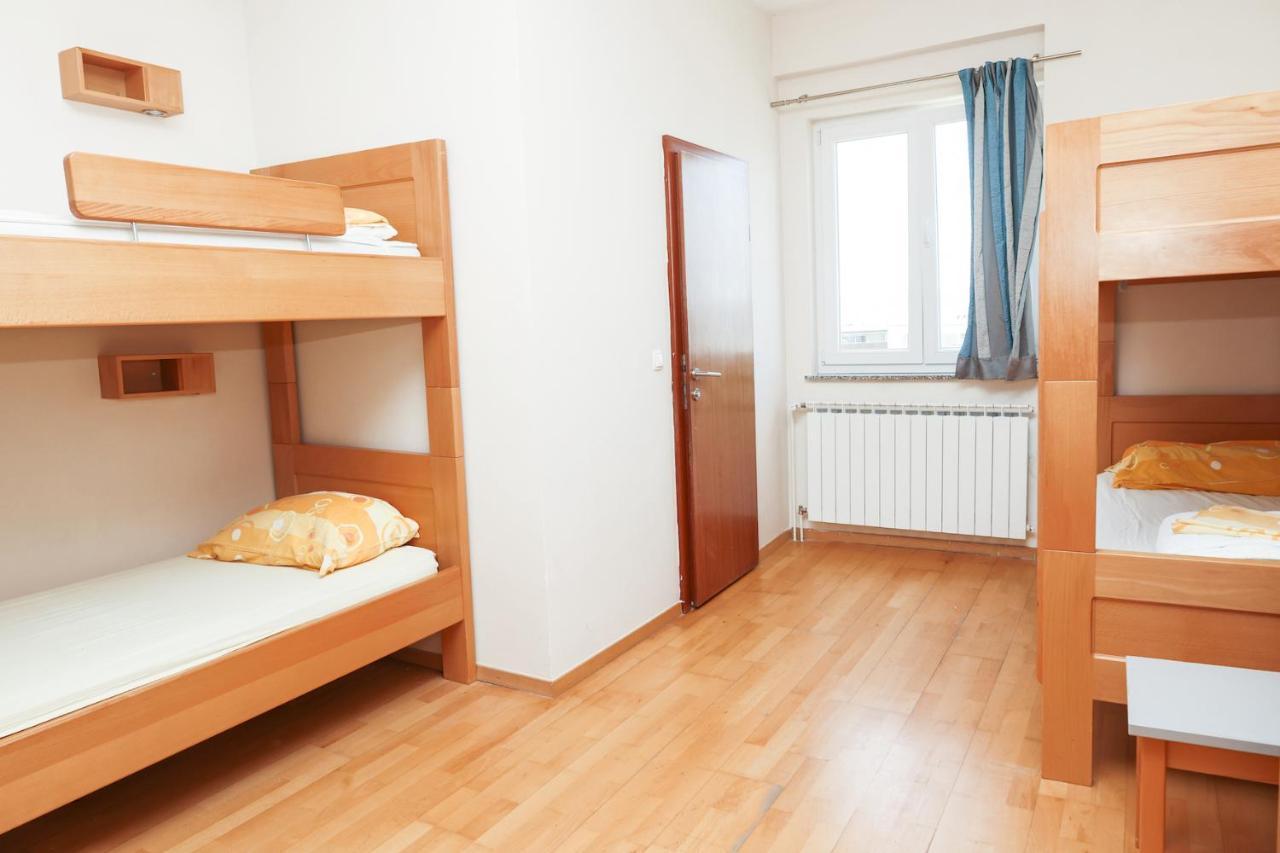 Hi Hostel זאדאר מראה חיצוני תמונה