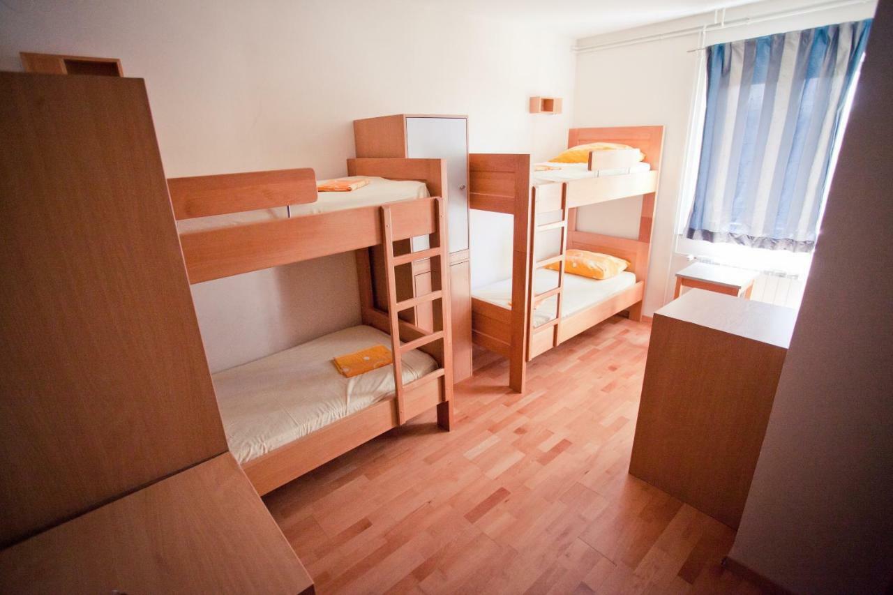 Hi Hostel זאדאר חדר תמונה